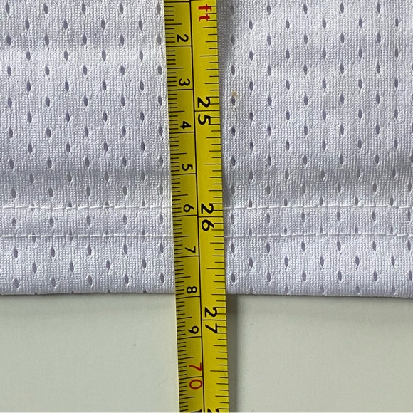 Space Jam Tune Squad Bugs Jersey Size Large #11 White Basketball Shirt EUC - Picture 10 of 16